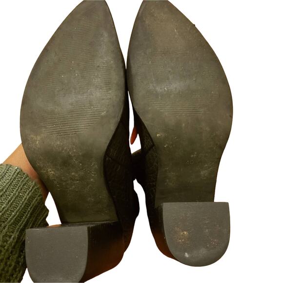 Revolve Sol Sana Elephant Leather black booties size US 10 EURO 40 - Picture 7 of 7